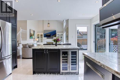 40 Lido Drive, Hamilton, ON - Indoor Photo Showing Kitchen