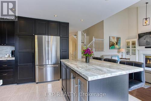 40 Lido Drive, Hamilton, ON - Indoor Photo Showing Kitchen