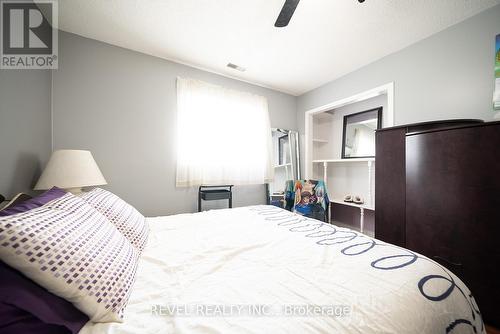 25 West Avenue, Hamilton, ON - Indoor Photo Showing Bedroom