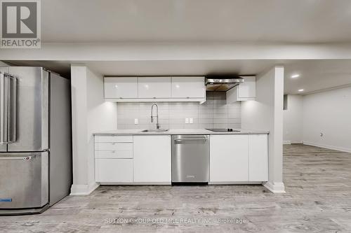 35 Humberside Avenue, Toronto, ON - Indoor Photo Showing Kitchen