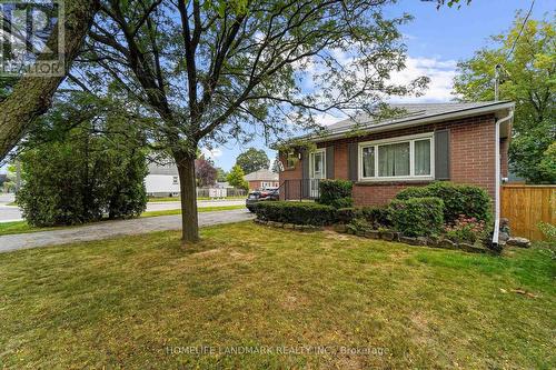 67 Seven Oaks Drive, Hamilton, ON - Outdoor