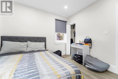 67 Seven Oaks Drive, Hamilton, ON - Indoor Photo Showing Bedroom