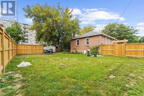 67 Seven Oaks Drive, Hamilton, ON - Outdoor