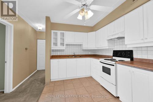 408 - 10 Woodman Drive S, Hamilton, ON - Indoor Photo Showing Kitchen