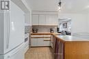 47 Cunningham Street, Thorold, ON  - Indoor Photo Showing Kitchen 