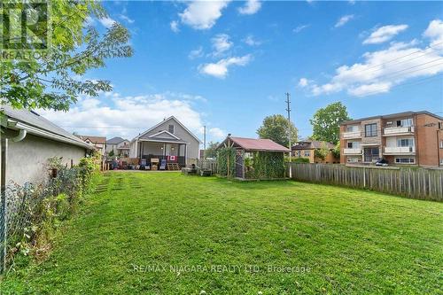 47 Cunningham Street, Thorold, ON - Outdoor