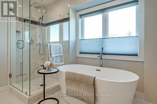 1407 Bayshire Drive, Oakville, ON - Indoor Photo Showing Bathroom