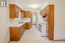 31 Mitchell Avenue, New Tecumseth, ON  - Indoor Photo Showing Kitchen With Double Sink 