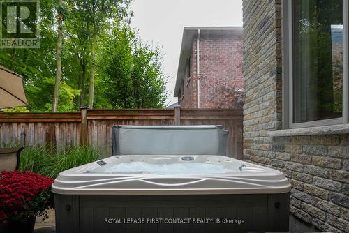 97 Jewel House Lane, Barrie, ON - Outdoor