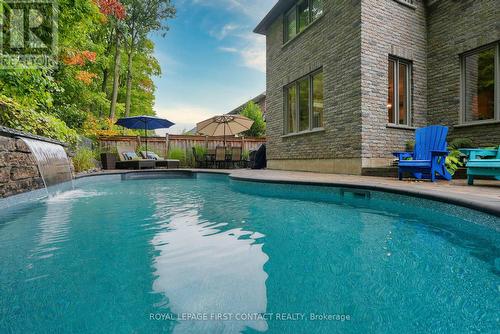 97 Jewel House Lane, Barrie, ON - Outdoor With In Ground Pool