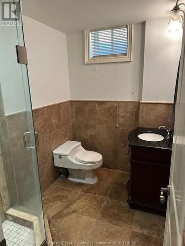 366 Hounslow Avenue Unit# Basement, Toronto, ON - Indoor Photo Showing Bathroom