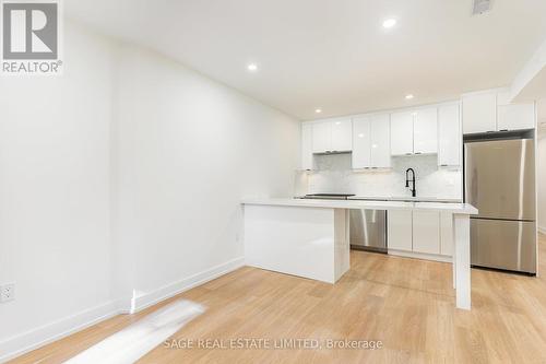 Lower - 443 Manning Avenue, Toronto, ON - Indoor Photo Showing Kitchen