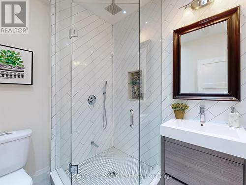 34A Maybourne Avenue, Toronto, ON - Indoor Photo Showing Bathroom