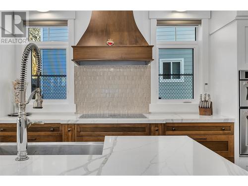 2191 Lavetta Drive, Kelowna, BC - Indoor Photo Showing Kitchen With Double Sink