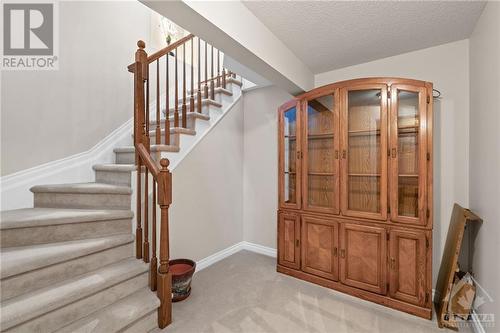 916 Eastboro Avenue, Ottawa, ON - Indoor Photo Showing Other Room