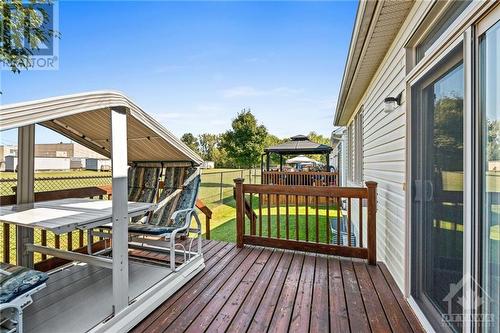 916 Eastboro Avenue, Ottawa, ON - Outdoor With Deck Patio Veranda With Exterior