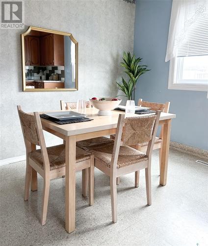 878 Edgar Street, Regina, SK - Indoor Photo Showing Dining Room