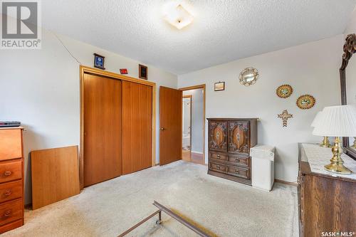 878 Edgar Street, Regina, SK - Indoor