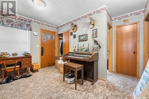 878 Edgar Street, Regina, SK - Indoor Photo Showing Other Room