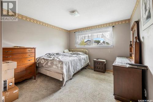 878 Edgar Street, Regina, SK - Indoor Photo Showing Bedroom