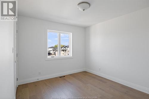 116 Bear Street, Essex, ON - Indoor Photo Showing Other Room