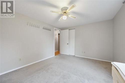 1060 Camelot Crescent, Sarnia, ON - Indoor Photo Showing Other Room