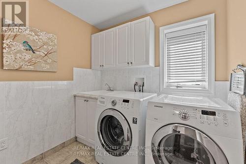 3196 Preserve Drive, Oakville, ON - Indoor Photo Showing Laundry Room