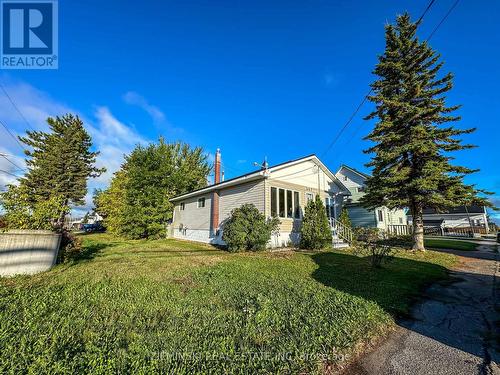 367 D'Iberville Avenue, Iroquois Falls, ON - Outdoor