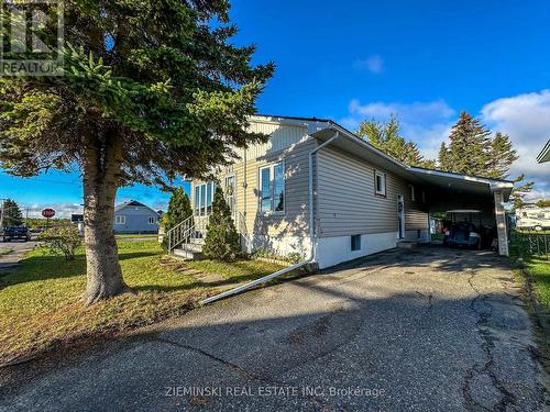 367 D'Iberville Avenue, Iroquois Falls, ON - Outdoor