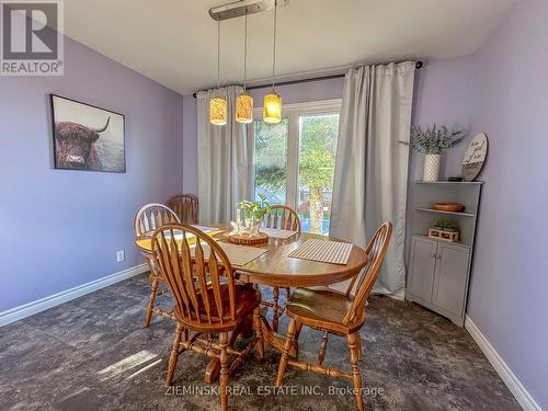 367 D'Iberville Avenue, Iroquois Falls, ON - Indoor Photo Showing Dining Room