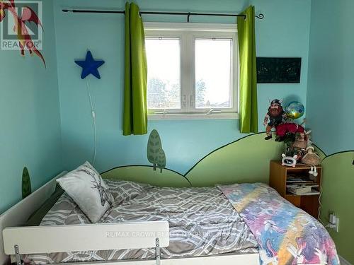 39 Houle Street, Hearst, ON - Indoor Photo Showing Bedroom