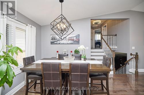 8159 Barrett Crescent, Niagara Falls, ON - Indoor Photo Showing Dining Room