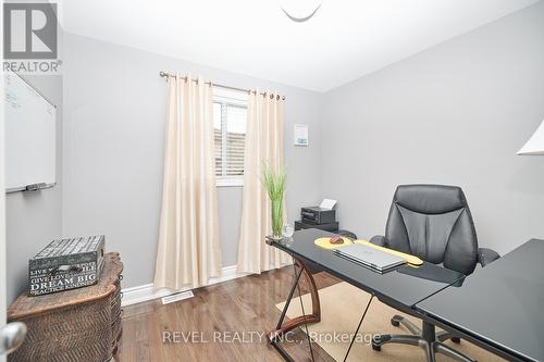 8159 Barrett Crescent, Niagara Falls, ON - Indoor Photo Showing Office