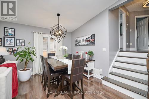 8159 Barrett Crescent, Niagara Falls, ON - Indoor Photo Showing Dining Room