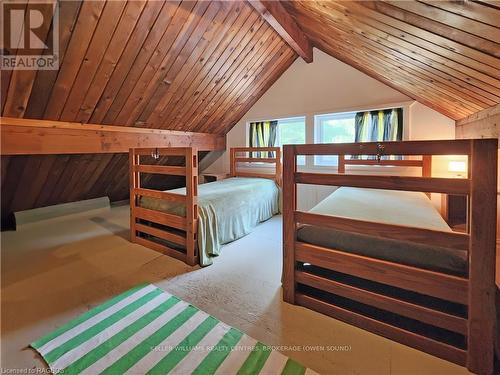 17 Thomas St, South Bruce Peninsula, ON - Indoor Photo Showing Bedroom