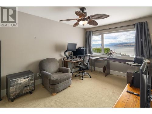 3908 Bluebird Road, Kelowna, BC - Indoor Photo Showing Other Room