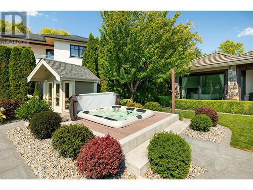 3908 Bluebird Road, Kelowna, BC - Outdoor With Deck Patio Veranda