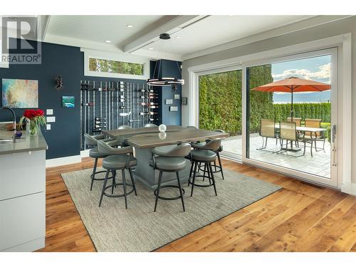 3908 Bluebird Road, Kelowna, BC - Indoor Photo Showing Dining Room