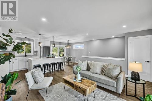 3784 County Road 3, Prince Edward County (Ameliasburgh), ON - Indoor Photo Showing Living Room