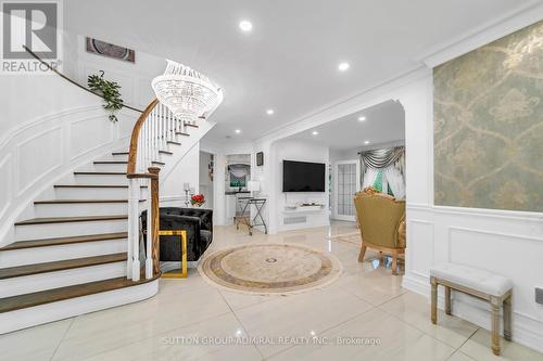 133 Arten Avenue, Richmond Hill, ON - Indoor Photo Showing Other Room