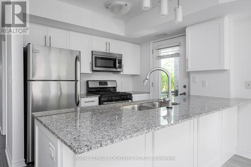 101 - 8 Brandy Lane Drive, Collingwood, ON - Indoor Photo Showing Kitchen With Double Sink With Upgraded Kitchen