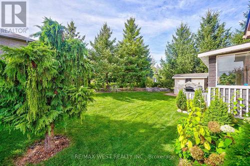 599 Fox Hollow Court, Woodstock, ON - Outdoor