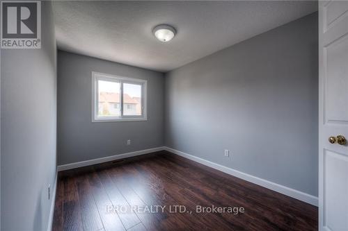 298 Activa Avenue, Kitchener, ON - Indoor Photo Showing Other Room