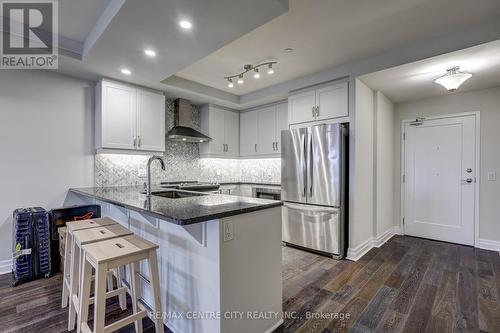 2402 - 505 Talbot Street, London, ON - Indoor Photo Showing Kitchen With Stainless Steel Kitchen With Upgraded Kitchen