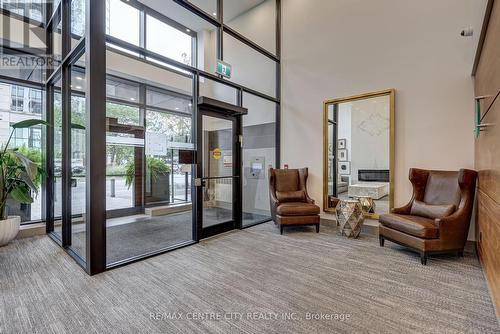 Main entrance - 2402 - 505 Talbot Street, London, ON - Indoor Photo Showing Other Room