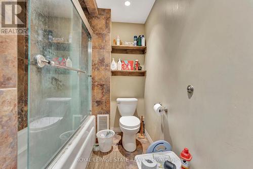 49 Dumfries Street, Brant, ON - Indoor Photo Showing Bathroom