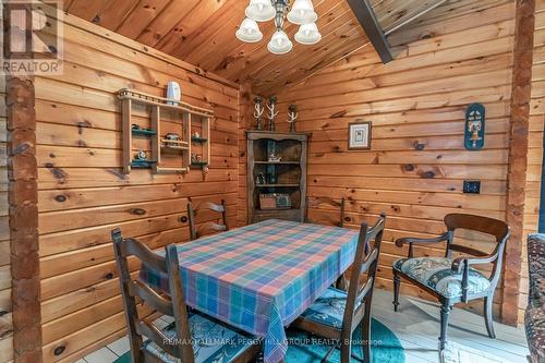 2514 Janes Lane, Severn, ON - Indoor Photo Showing Dining Room