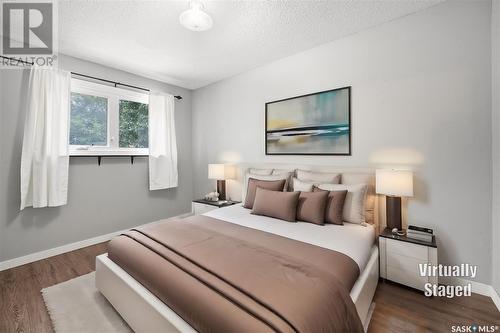 345 Haviland Crescent, Saskatoon, SK - Indoor Photo Showing Bedroom