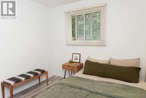 32 Clarridge Court, Brampton, ON - Indoor Photo Showing Bedroom