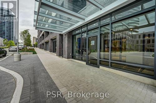 636 - 26 Gibbs Road, Toronto, ON - Outdoor